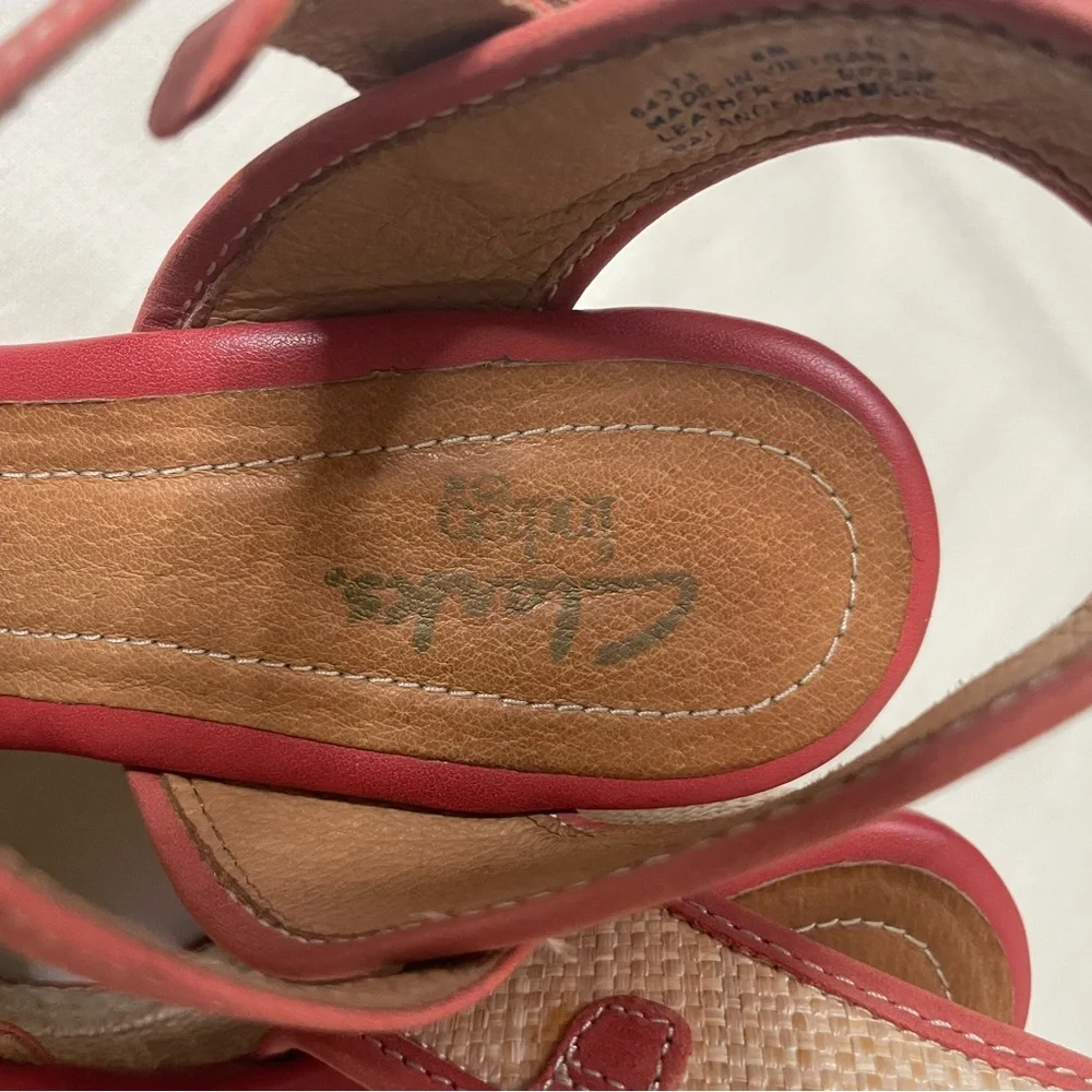 Clarks women’s Amelia Air leather espadrille wedge platform sandals